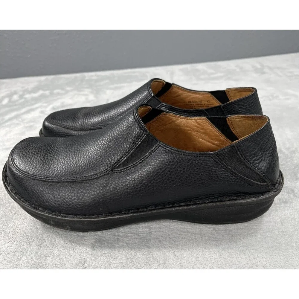 Alegria schuster black